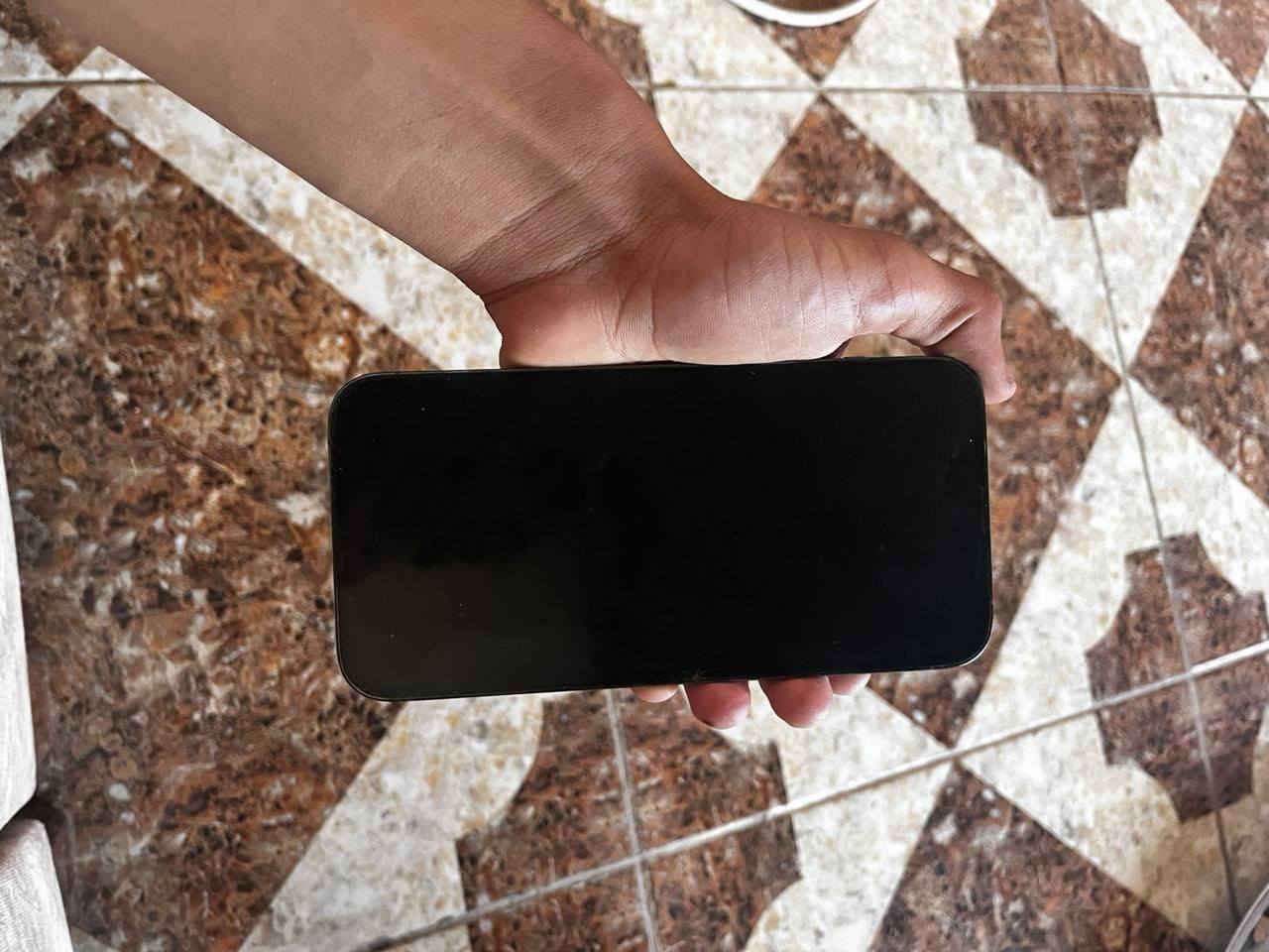 السلام عليكم
مكلف بالنشر

جهاز 13 برو ماكس نضيف

بي كسر بالشاشه خفيف جداً ما مأثر

بطارية| 88 

السعر |560

للاتصال | ***********
