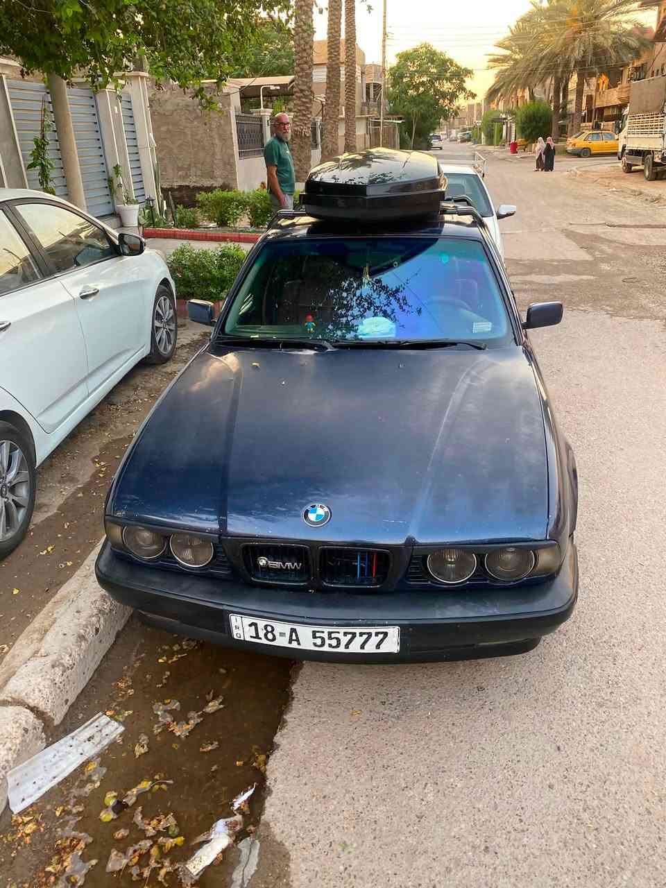 مديل ١٩٩٣ اندفجول السياره
بلادي لا صبغ لا ضربه تخم تاير تبريد كير مكينه اكسل كله بشرط سياره طوبه مابيها مصرف ربع دينار منضومه بانزين منضومه ماي منضومه تبريد قبل ١٠ تيام كلشي جديد اكسل وكير مطابق رون انصه شي بالbm سياره نقصها بس سايق رقم مميز باسمي السياره سعرها ٧٨ ورقه وبيها مجال 

***********
