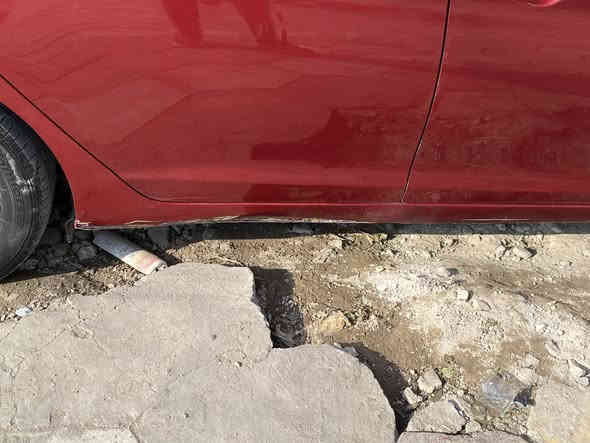 السلام عليكم للبيع النترا وارد امريكي 2016 حادثها باب السايق والوراه بدون تبديل ليبل واحد السياره مكينه دوش 1800 بدون تنقيص السياره حلوه مواصفاتها معروفه تحكم ستيرن جهتين نظام ايكو مانع انزلاق  بيها خدوش مثل ماموضح بيها اماكن صبغ السياره نواقصها بسيطه حداديه صدر نص عمر ويرادلها صيانه للجويتر سياره شغاله وماتوكفك تبريد منظومه جديده مروحه اضافيه السياره كير محرك خير من الله 
السعر 115 ورقه وبيها مجال للشراي مكاني بغداد البلديات 
*********** او مراسله الخاص
