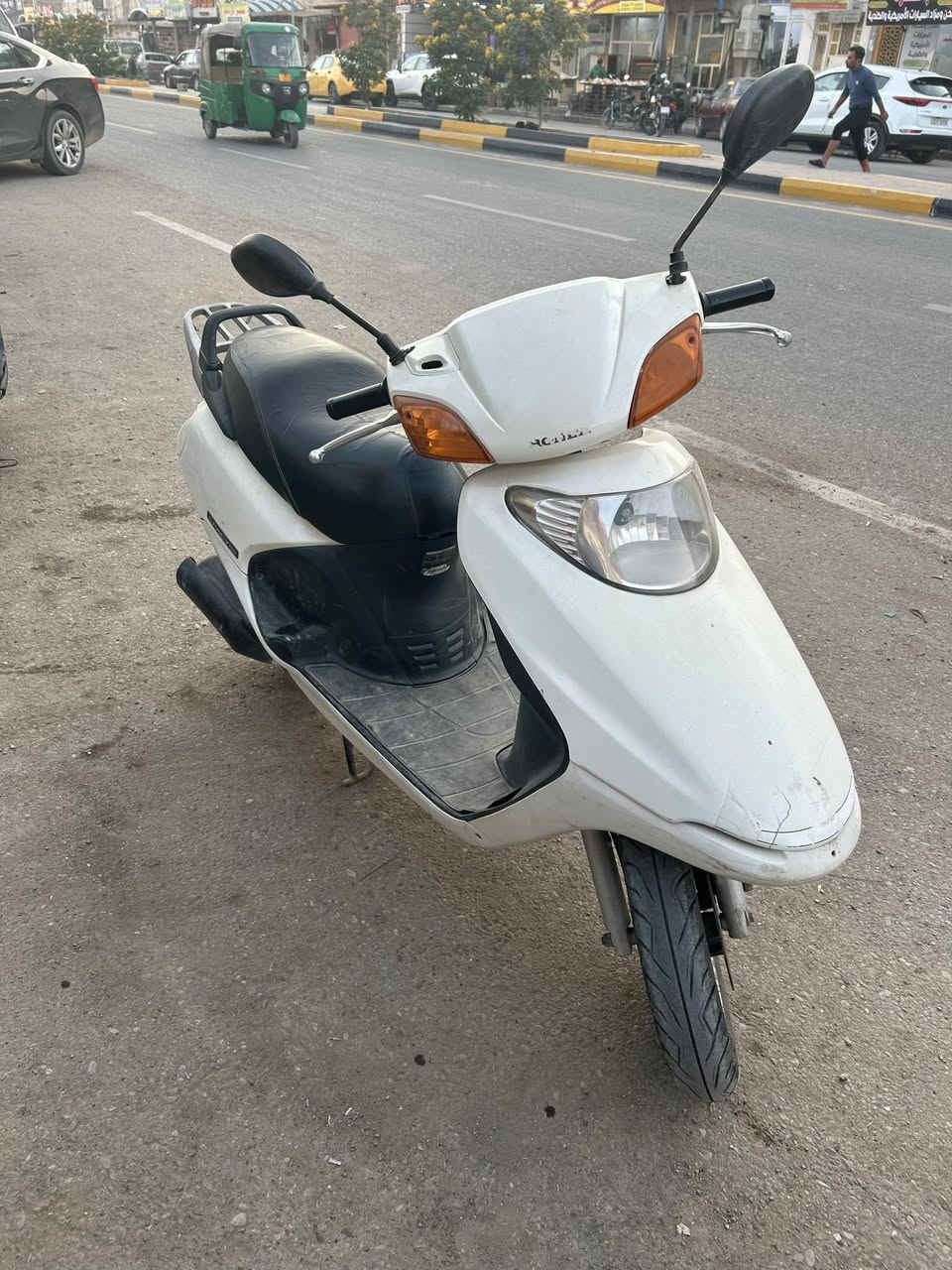 دراجة سبيسيً للبيع
نضيفة كلش مثل متشوفون  ب صور 
الدراجة رمبة
السعر 550 وبيهة مجال
الشراي يتصل علئ هذا رقمي غير متواجد ع فيس

*********** ❤
