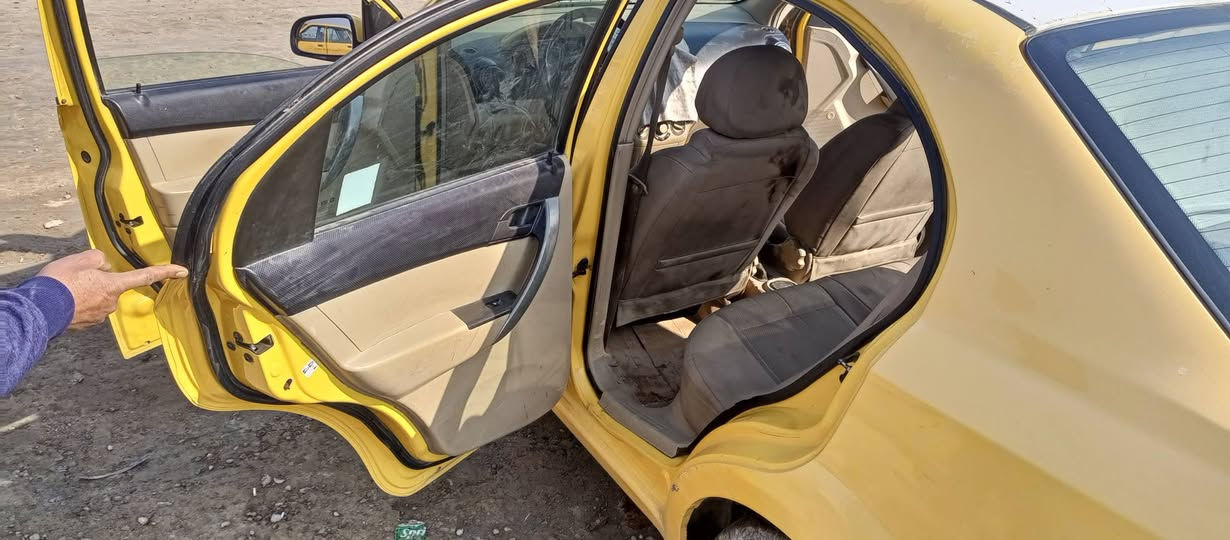 سلام عليكم افيو 2011خليجي اوتمتيك مكينة مفتوح 1400سعرة 55وبية مجال بسط ***********
