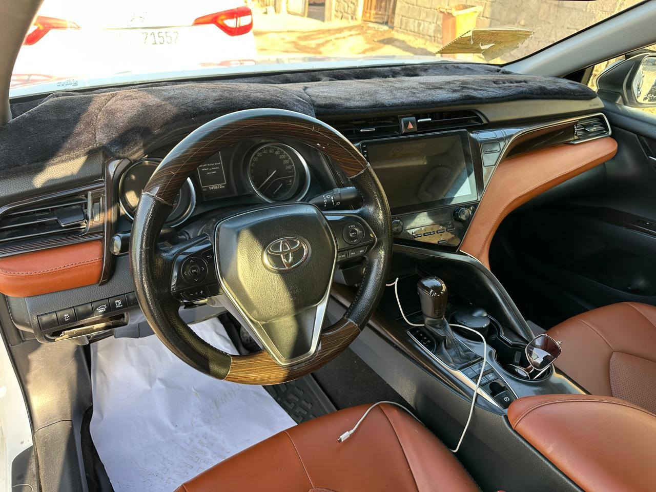 السلام عليكم كامري مديل 2023 تكسي دبي العلون البصره سعر خاص رقم تليفون *********** البصرة, العراق
