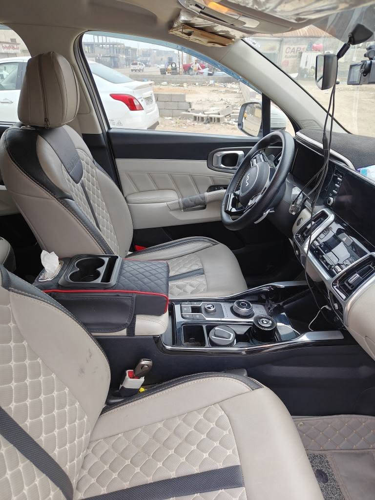 السلام عليكم كيا سورنتو للبيع او مراوس بتاهو مديل 17,18,19,20 مكفوله باسمي مديل 23 خليجي سته سلندر ماشيه 44 قابل للزياده هزه جديده رقم اربيل الجديد كير ماوس سايد بريك بصمه بردات خلفيه باب جنطه ذكي كهربائي بصمة تشغيل وبابين امامين بصمه بعدها على وضع الشركه بس الماسحات امبدله ارع عدسات كامره دواره شحن لاسلكي كشنات كهرباء وبعد بيه هواي مواصفات سعرها 3 شدات مع المجال مكان السياره بالبصره للاستفسار اكثر اتصال ***********  وات ساب البصرة, العراق
