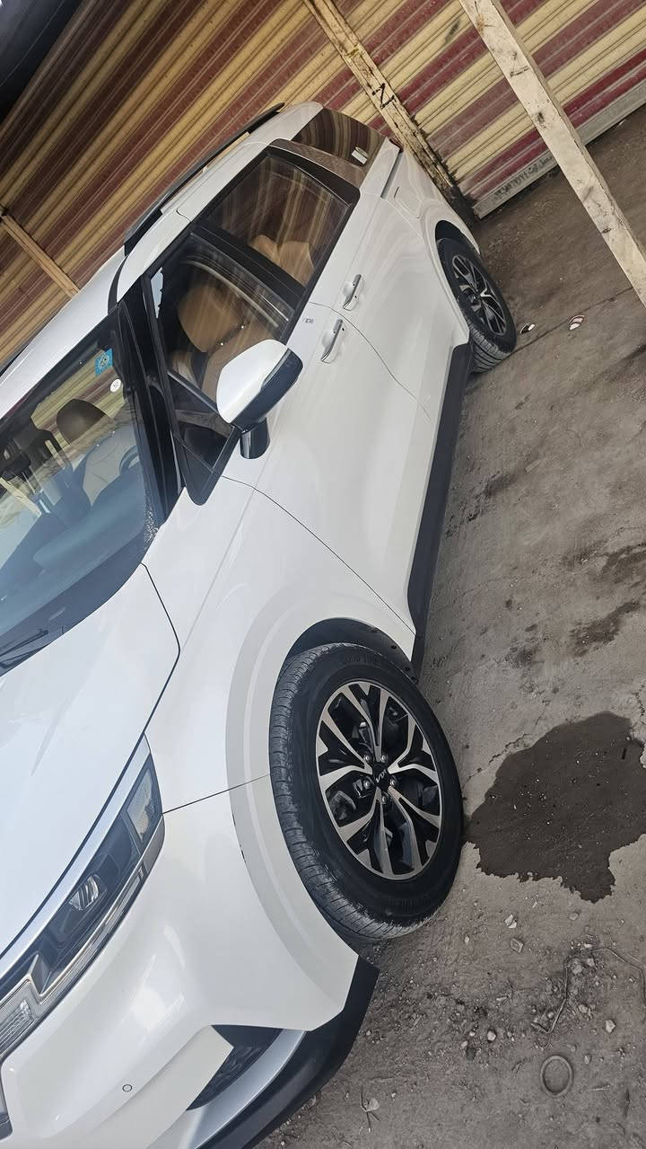 السلام عليكم
كيا / كرنفال 2023 للبيع مكفول

حجم المكينه : 3500 V6

السعر // 270 ورقه
مكان السياره دوانيه

#مواصفاتها

1/ 9  راكب

2/ تشغيل عن بعد

3.بصمه

نظام ايكو + سبورت

5.ويل كب

نظام تحديد وتثبيت سرعة

7.حساسات خلفي امامي

8.بيبان كهرباء

9.لايتات لد

10.لايتات زنون

كامرة خلفية

12.اشاير بالمري

13.رادارات 360

14.كشنات جلد

15.ثلاث قطع تبريد

16.هيترات بالكشنات حار بارد

17.هندبريك بصمه

نظام غاز و نظام بنزين

19.هيتر بالاستيرن

20.كشافات

21.مري شفط

22.تحديد مسار

جاهزه مرقم قادسيه

واتساب او اتصال ***********
