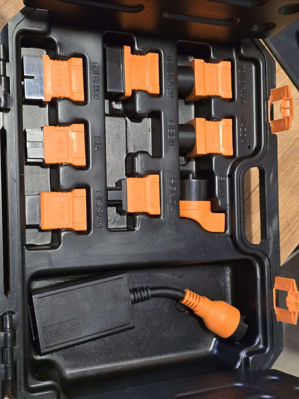 FOXWELL i75ts
خاص للسيارات هايبرد 
تحديث مجاني لغاية ٣/٦/٢٠٢٨
٤ حساس
  مجانيTPMS 

مستعمل كلش قليل
جهاز نفس الجديد 

*********** واتساب
مکان: السليمانية
سعر: ٦٨٠$
