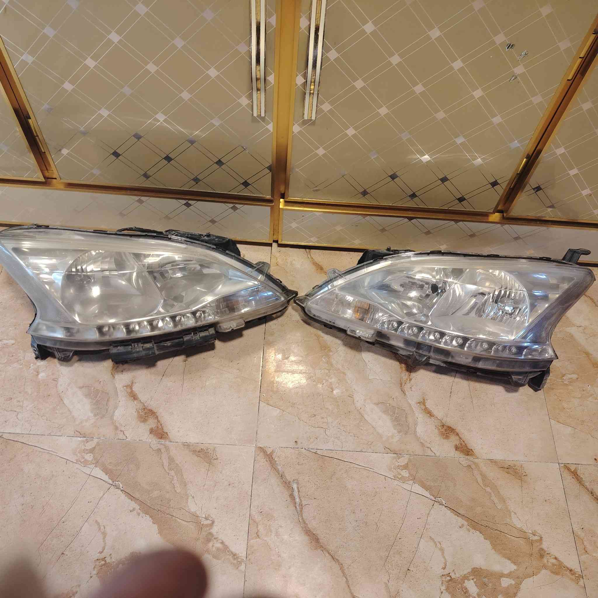 السلام عليكم ورحمة الله وبركاته
مازدات سياره سنترا خليجي
السعر الزوج (100)


**إذا كنت صاحب هذا الإعلان وتريد حذفه لأي سبب، رجاءا أرسل رسالة إلى الدعم الفني**