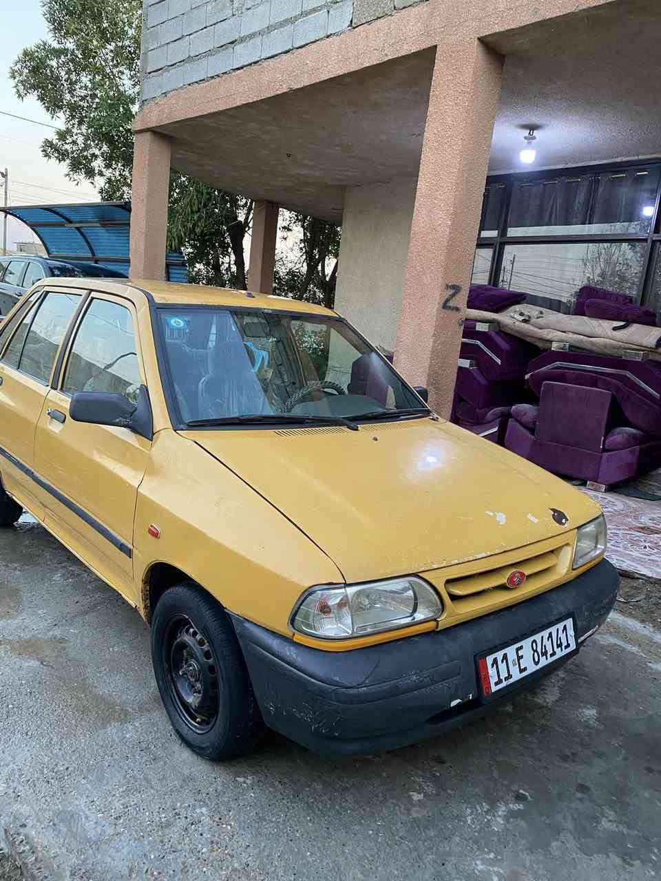 السلام عليكم 
سايبا ٢٠١٣ للبيع سياره جاهزه من كلشي ، بيها جاملغ امامي ايمن امبدل وتصليح الهلالات الخلفيه ، من كلشي كامله السياره كهربائيات وميكانيك ، نواقص السياره ( التبريد ، والشواصي عوزهن لحيم ) السعر ٢٩ وبيها مجال مكان السياره بغداد الشعب  قرب بوب الشام  . ***********
