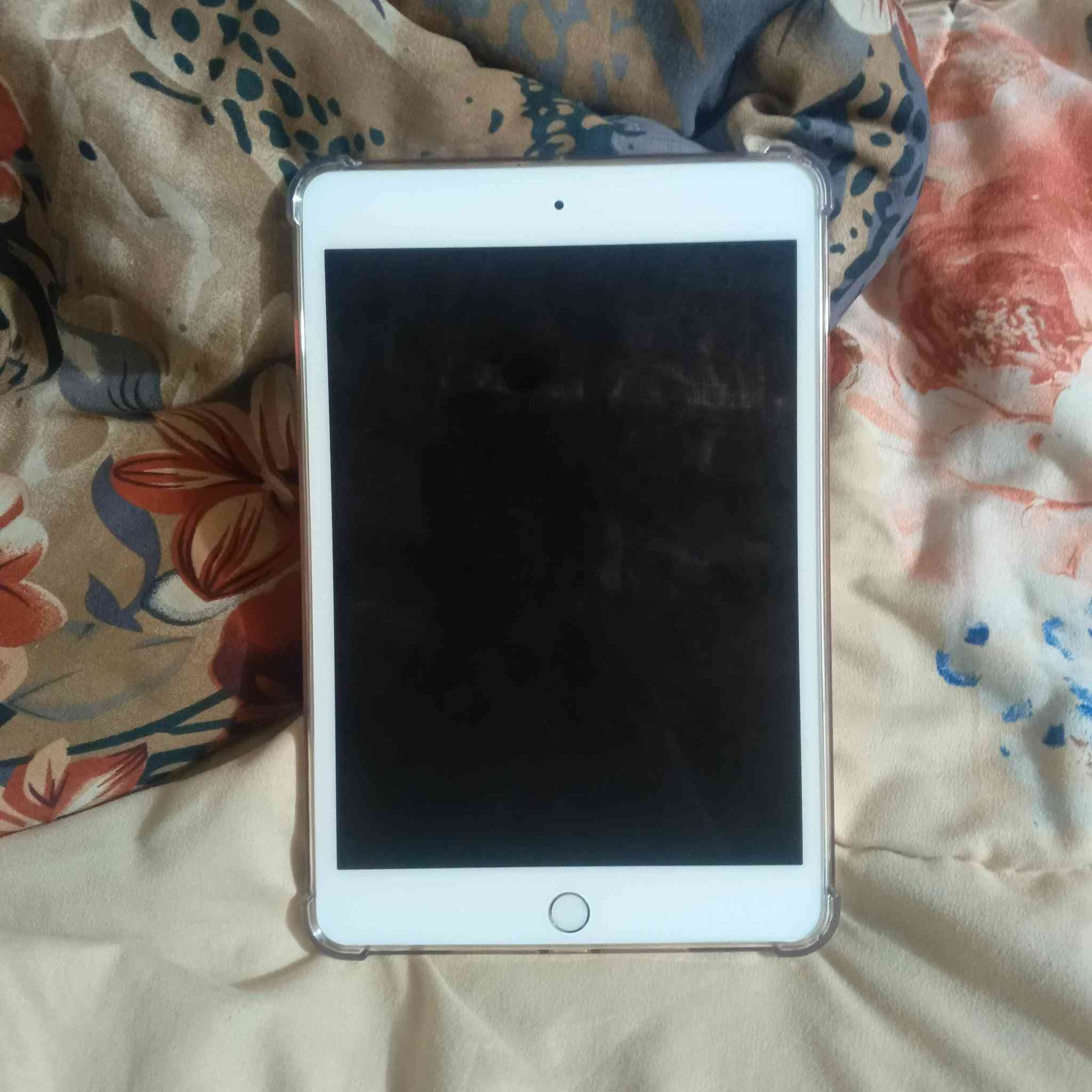 أيباد مني 5 ايفون كلشي بلادي مابي اي خلل بطاريه 88نضيف كلش استخدام فقط يوتيوب
السعر 250

مكاني كركوك توصيل ماكو فقط كركوك 

التواصل بس واتساب ***********
