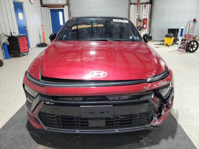 السلام عليكم سوناتا ان لاين اعلى فئه وارد امريكي ضربطته موضحه بالصور الاتصال 
السياره موجوده بغداد رقم فحص مؤقت 
*********** بغداد, العراق
