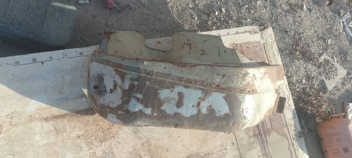 السلام عليكم ورحمه الله وبركاته متوفر ادوات شاص قديم بيك اب وايضا توجد قمار العنوان بغداد جرف النداف للاستفسار الاتصال على الرقم التالي ***********
