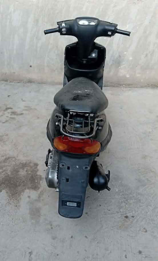 سلام عليكم دراجه بيجي للبيع دارجه جديده كهربائيات كله شقال سلف هندرسعر٢٥٠وبيه مجال مكان كوت ***********
