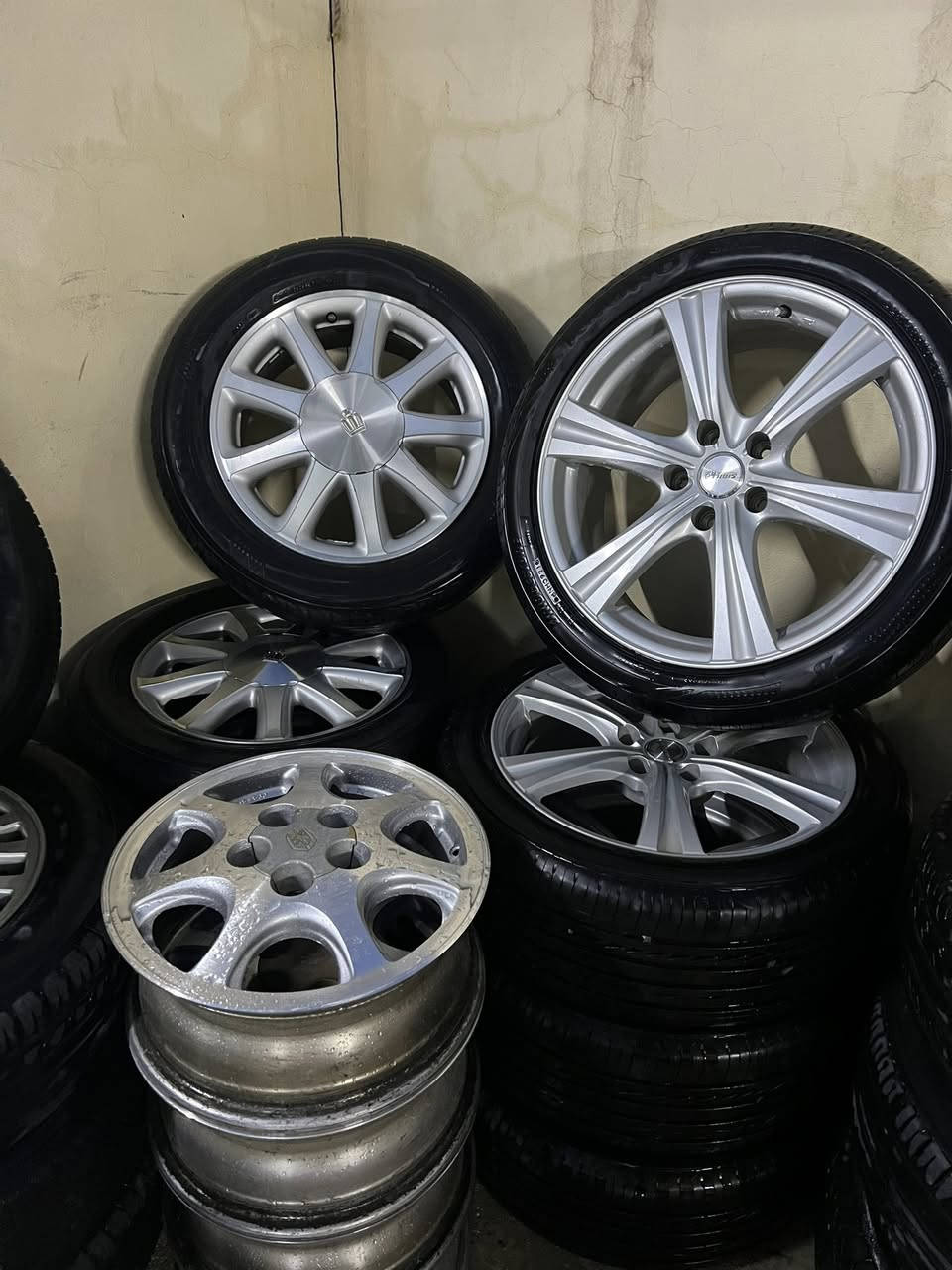 وياله للبيع فقط بدون مراوس مكاني كوفه ***********
