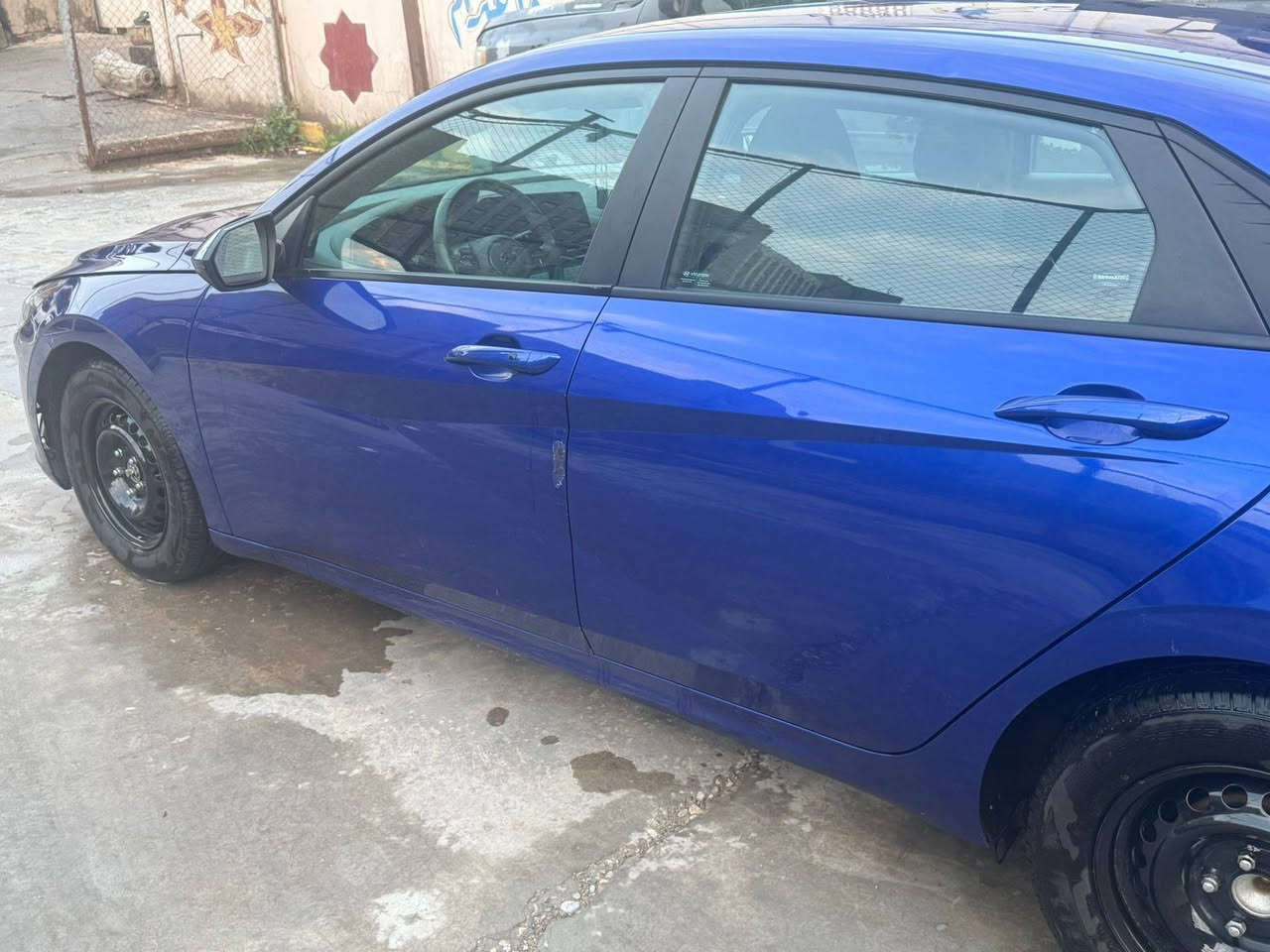 السلام عليكم
النترا 2023
وارد امريكي
ماشيه 86 كيلو متر
حادثهة جاملغ خلفي وشويه من قبق الجنطه معمرات نفسهن
مواصفات
مكينة 2000 دوش
بصمة تشغيل وابواب
شاشه كبيره متصل ديجتل 

كار بلي 
رادار امامي

ورادار جانبي
تحديد مسار
قياده ذاتيه
تنبيه خروج عند المسار
 فول تحكم ستيرن

رقم بغداد باسمي 
السعر (١٤٩)وبيهة مجال 
العنوان بغداد 
***********
