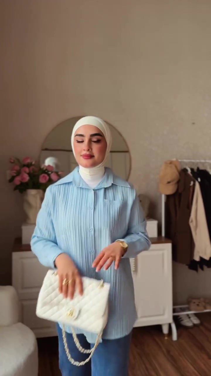 ⁨	اقوى قميص صيفي رجع توفر 🌸 القياسات ٤٢-٤٤-٤٦-٤٨ الطول ٧٥سم يغطي الورك يتوفر توصيل بغداد والمحافظات ٥ الاف فقط #قميص #ازياء #اكسبلور #قميص_نسائي⁩


**إذا كنت صاحب هذا الإعلان وتريد حذفه لأي سبب، رجاءا أرسل رسالة إلى الدعم الفني**
