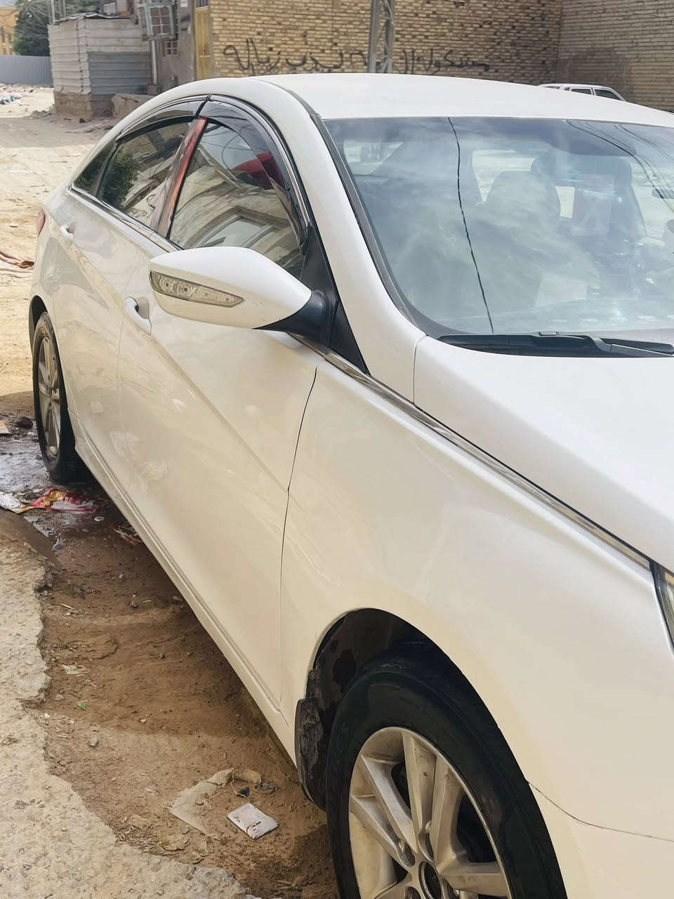 سلام عليكم سياره البيع سوناتا مديل ١٢سياره حلوه وكبل الشارع سياره كير مكينه حداديه تبريد كله جديد سياره بيه جاملغ المامي وباب السايق فقط خليجي  رقمه اربيل تريد تحويل تريد وكاله المكان نجف السعر ٨٨وبيه مجال الشراي الرقم الاول تصال ولثاني وتساب ***********/***********
