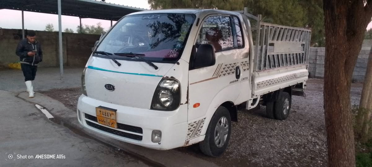 دوتني بؤ فروشتن 2008رقم سليماني 
سنوى تا28 بوياخ عام  مكينه 300 عادي
شوين كلار *********** نرخ 60گلا
