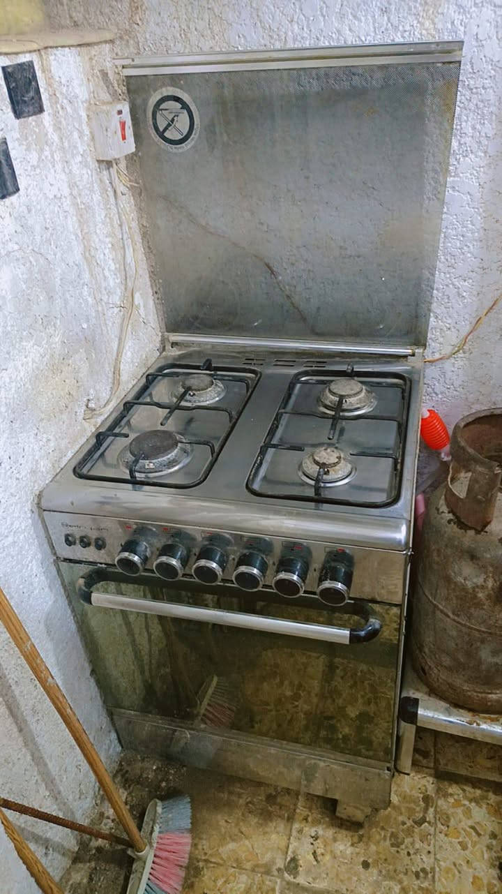 السلام عليكم عندي غراض للبيع جديدات بس لان مسافره اريد ابيعهن للاستفسار ع خاص الاسعار مكاني بغداد الشعب


**إذا كنت صاحب هذا الإعلان وتريد حذفه لأي سبب، رجاءا أرسل رسالة إلى الدعم الفني**