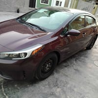 للبيع كيا فورتي موديل 17 بدون حادث ليبل واحد بيها صبغ صفحة اليمن من ام...