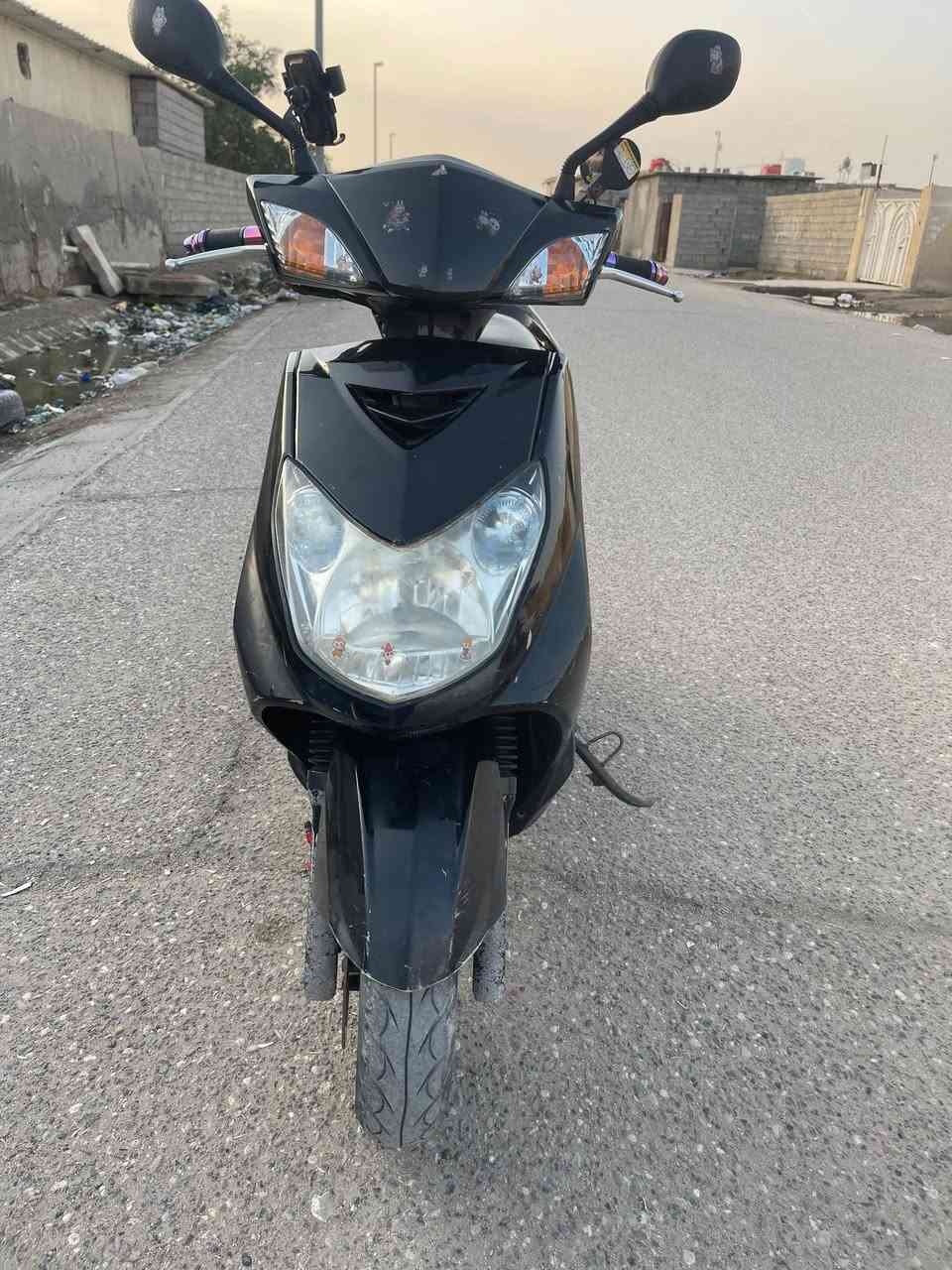 السلام عليكم سكنس فحل نوزل خطين ام الطلاعات دراجه نظيفه السعر 1100 وبيه مجال المكان الخمسه ميل الرقم ***********
