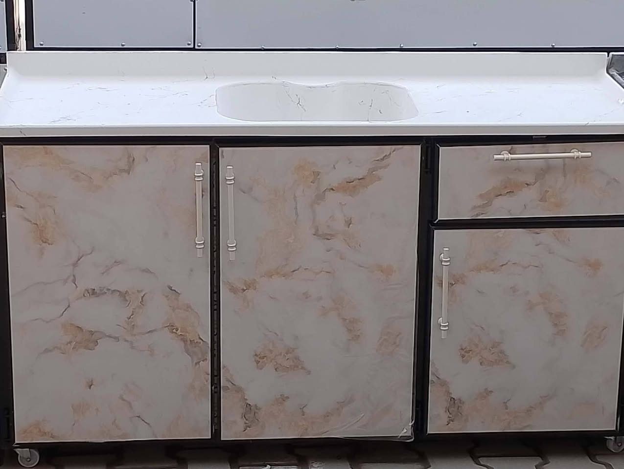 العنوان تكريت القادسيه قطعه 500,مجمع الطبي القادسيه***********🌹🌹 زورونا تجدون مايسركم🌹🌹
