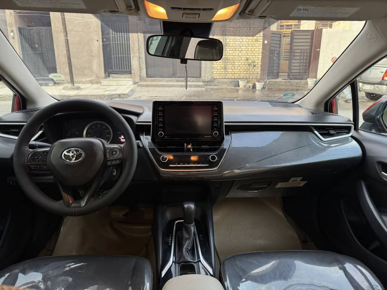 كورلا موديل 2021 بسمي تحويل مباشر وارد امريكي سيارة مدوشمه جاهزه من كلشي تبديل بس بنيد بدون داخل مكان سيارة بغداد جديده شارع المسبح بيع فقط بدون مراوس السعر 144 وبيهة مجال خابر وتدلل ماشيه 128 رقمي ***********
