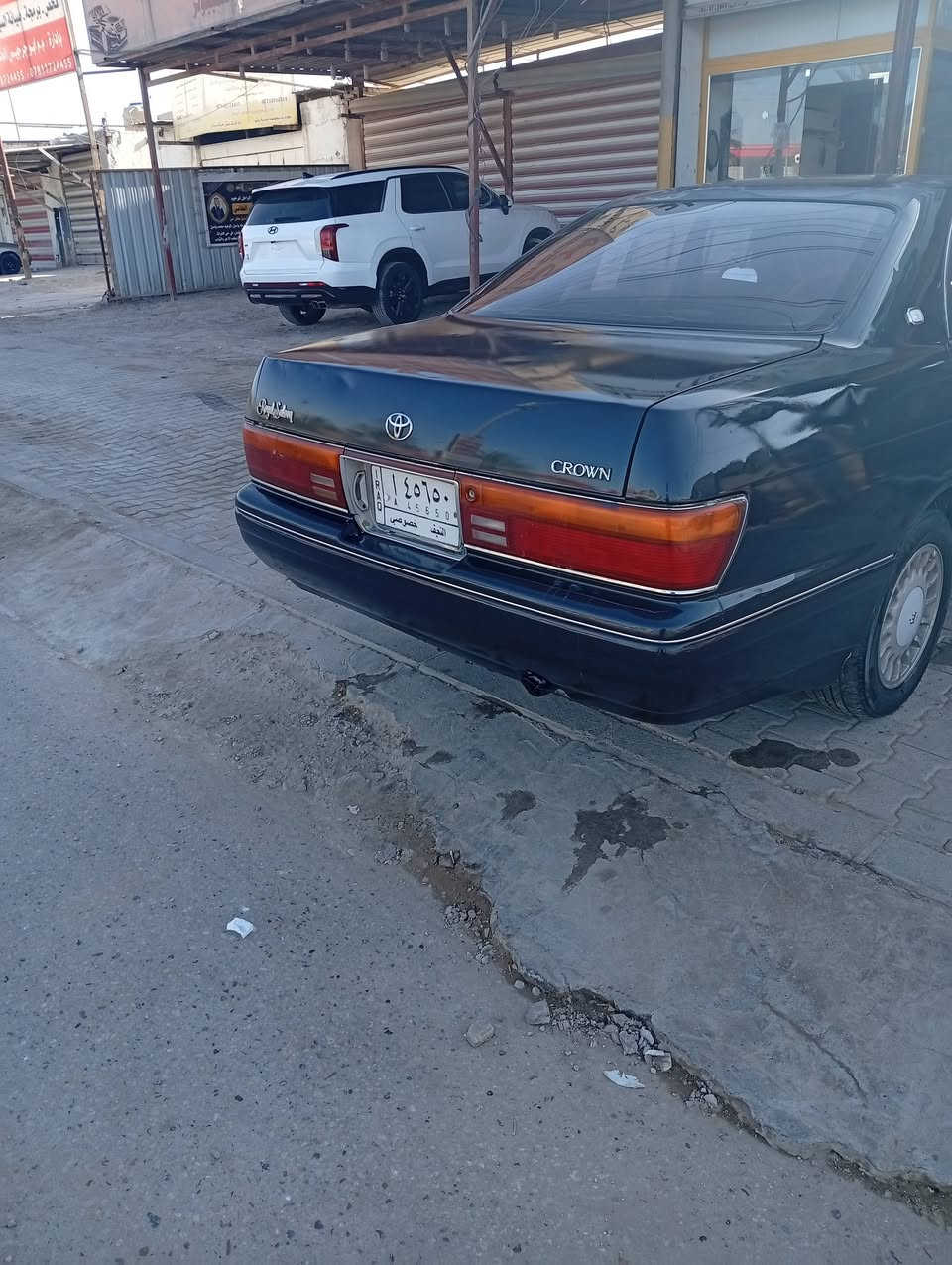 تيوتا كراون بطه موديل 95 رقم نجف سنويه لل28 مكفوله من الكص والنقل وجميع الاصوليات مكفوله من الضربه القويه بيه طخه بجاملغ الخلفي فقط مصبوغه حزام والقماره بدون صبغ حداديه حلوه تخم تاير جديد غرفه حلوه وبلاديه كير ومحرك جدد بمعنئ الكلمه تبريد عاطل والبور مال ستيرن عاطل اكو ثكل بلستير مكان السياره نجف السعر 38ورقه وبيه مجال حك الجيه لاتنطي سعر من يمك وتكسر بحلال الناس اذا مايعحبك السعر اعبر المنشور وادعيلي بلرزق ***********
