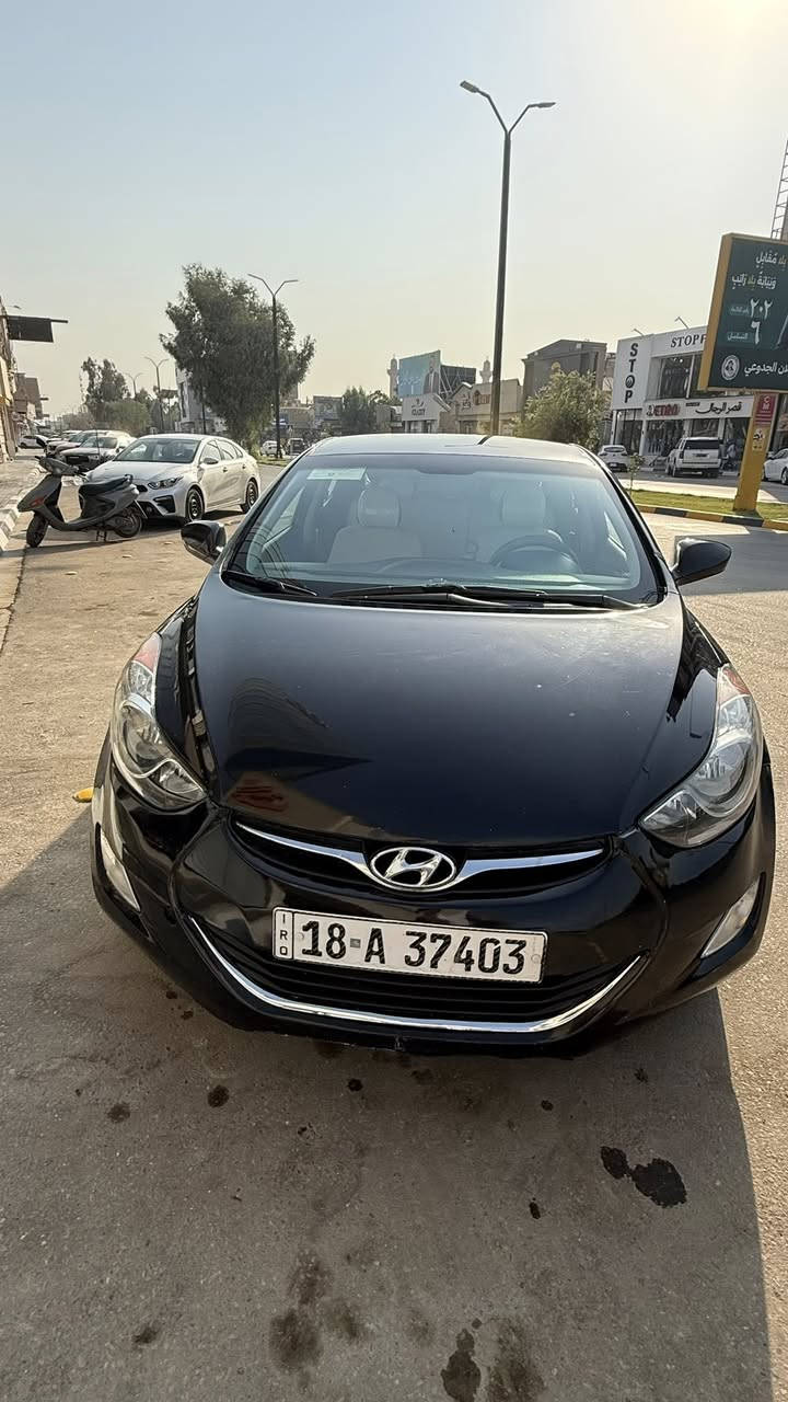 النترا 2013
النترا 2013 للبيع السياره جاهزة من كلشي 
حداديه ودبلات وتخم تاير وفلنجات ودسكات وماطور سترين ومشط وهاوزن خلفي كله جديد بدون اي نقص ومنظومه غاز جديده بالكامل 
حادثها جاملغ وبنيد وبيها قبق الجنطه مصبوغ 
السياره بأسمي 
 *********** 
السعر 103 وبيها مجال بسيط . مكانها الحلة
