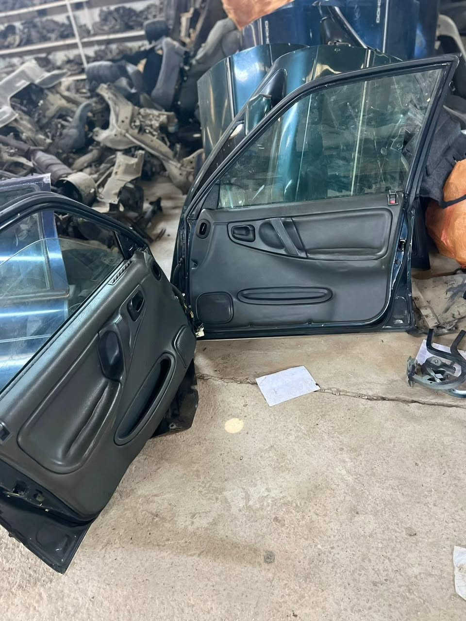 بطاين بوب برنس عادي 
***********

