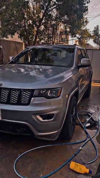 شيروكي لمتد فول • ٢٠١٦ • ماشية ٩٠ الف