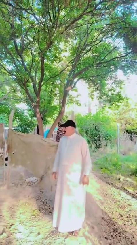 السلام عليكم اخوان ٣دوانم ونص في منطقه الراشديه قريه الساده البو حيات ال٣ دوانم كلش حلوه ومرتبه بيها محميات مالت دجاج ومحميات كلاب اليفه الوجه ال٣ دوانم ونص تقريبا ٦٧اواكثر ونزال ١٣٨  نوع العقار ملك طابو سند 25 التفاصيل داخل الفيديو السعر ال٣ دوانم ونص ٧٥٠ مليون يعني يطلع سعر الدونم ٢١٥ مليون الاتصال على هذه الرقم ***********
