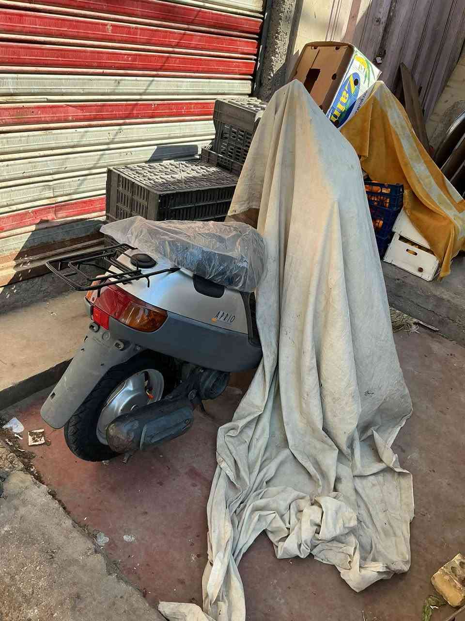 سلام عليكم شلونكم شخباركم دراجه بذه ستين حلوه نضيقه كفر اصلي كلشي بيه أشوفه عينك دراجه مال جني مثل وقت سعره مناسب حيل حيل لا جنت شراي بياع لين دراجه كامله من كلشي كهربائيات من مكانيك سعر 350الف تواصل معه رقم *********** عله فكره دراجه نكره صلف وهندي
