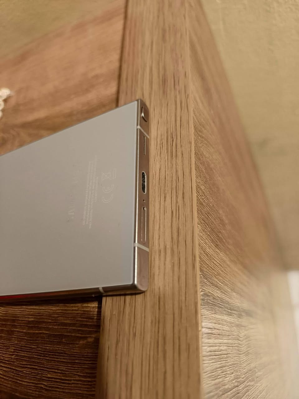 السلام عليكم
اس 24 الترا جهاز صار 5اشهر من فاتحينه
غراضه كامله ضمان عين الفهد 
ذاكره256
سعرة 900 
بغداد الامين


**إذا كنت صاحب هذا الإعلان وتريد حذفه لأي سبب، رجاءا أرسل رسالة إلى الدعم الفني**