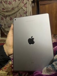 ايباد سكس ذاكره128  نضافه فول مكفول  سعره 160  07753377339