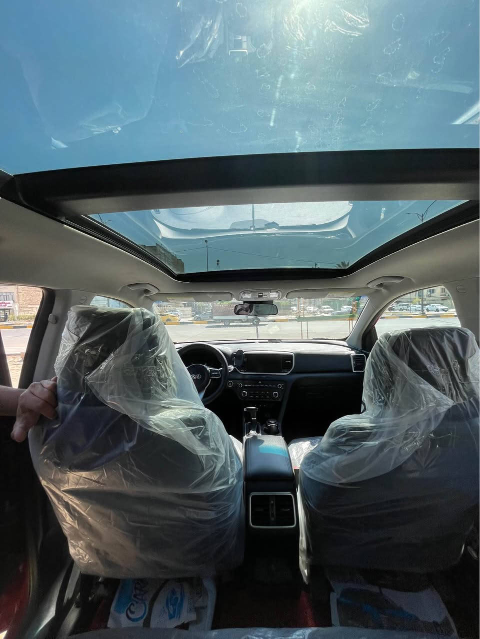 كيا سبورتج 22
فول موصفات محرك 2.4 مكفول كير و مكينه
ماشيه 54 الف ميل
سعرها 195 وبيها مجال
رقم:*********** بغداد, العراق
