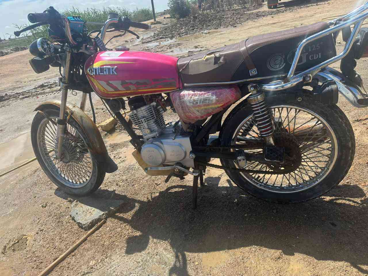 سلام عليكم دراجة 2003مكفوله كفاله عامه دراجة ماعايزه برقي تفاصيل على هذا رقم ***********
