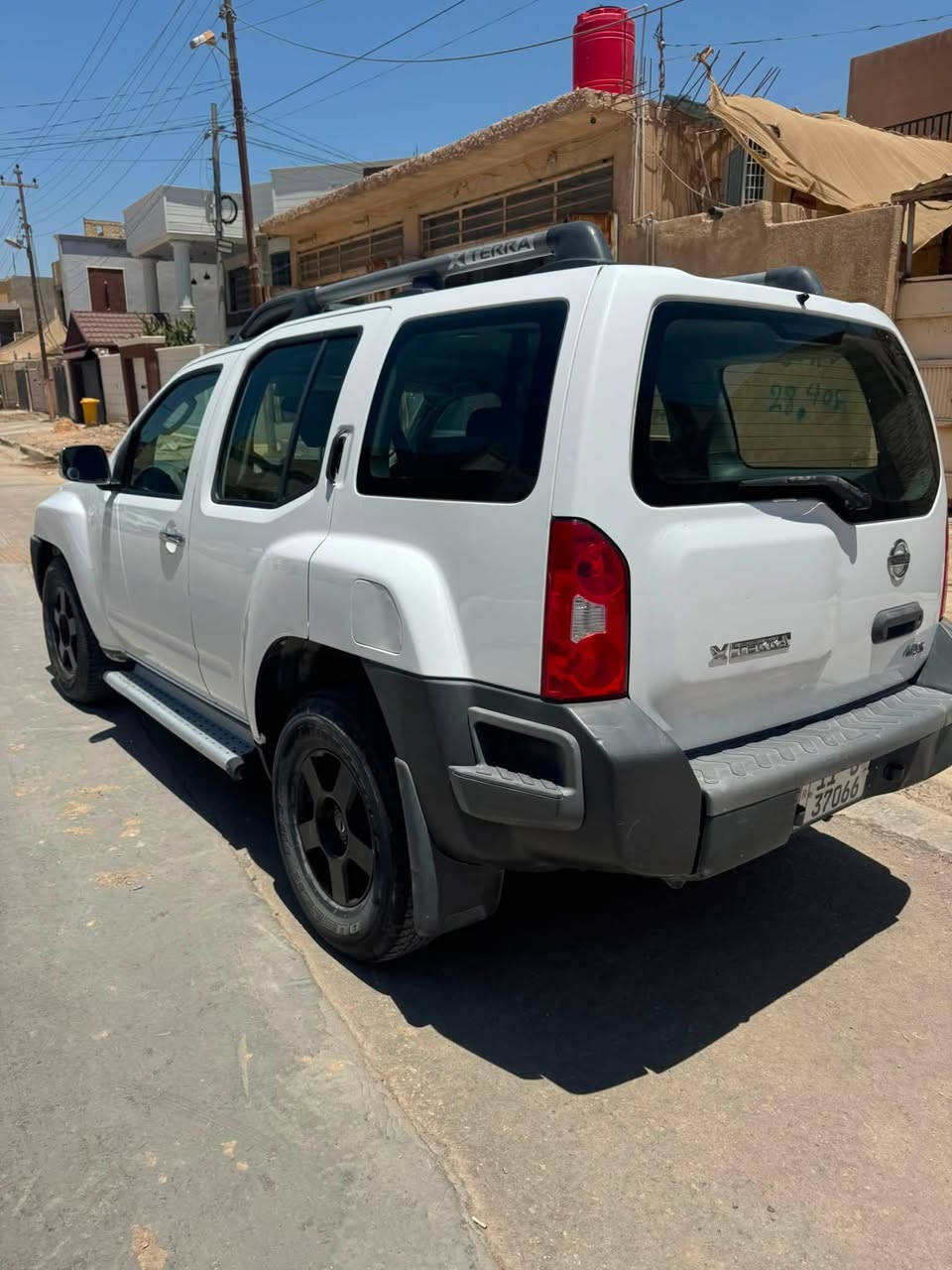 نيسان اكستير للبيع 
2008
178km 
صبغ عام 
مواصفاتها s 
فور ويل 
كير و مكينه و اكسل و تبريد كامل جديد 
حادثها بجم و بيها سحب شاصي 
السيارة بأسمي تحويل ثاني يوم 
السعر 75 ورقة و بيها مجال
***********
