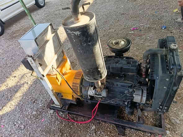 سلام عليكم
مولد بيركنز صيني 35 كيفي ثري فيز شرط لحمل
مكينه  4 بستم لا تنقيص ولا بخار ع لفحص 
لسعر 13 ورقه وبيهه مجال لشراي مكاني بابل المسيب *********** 
***********
