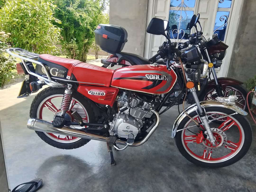 السلام عليكم 
موطور سونك موديل 2023 5 كير سلف
محرك مامفتوح شلعه معدل ناار🔥
محرك اخرس موطور مرتب ونضيف مال جناي ماتصرف عليه 
السعر 625 وبي مجال 
***********
