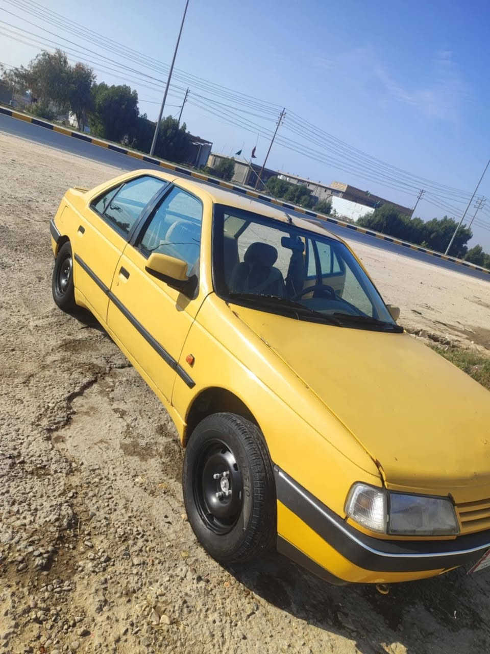 السلام عليكم بيجو 405 موديل 13 السياره جاهزه ما نقصه برغي. تبريد شرط نقص غاز بس غاز تدفى شغاله حداديه تخم تاير دوشمه كير ومكينه زينه وحداديه مكاني بابل السياره سعرها 23سنويه لنهايه 26 هيئه غرامه صفر تأخذذ
***********
