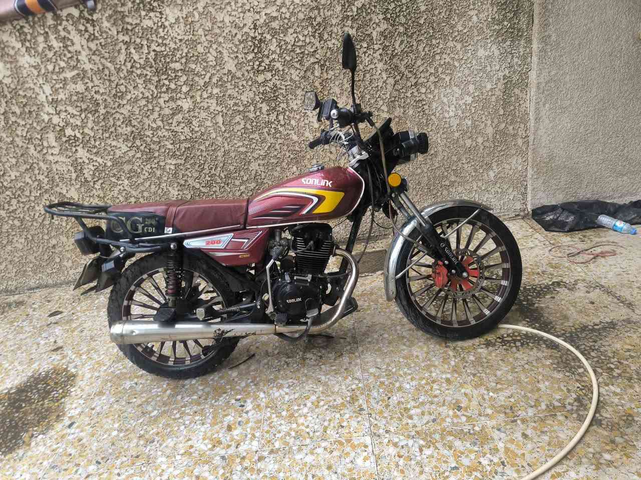 سولنك 2024 الماطور نضيف مامتعوب بس هم يحتاجلو شويه ترتيبات رقم اربيل شرعي موجو بل موصل تحويل ثاني يوم السعر قفل 1950
*********** واتس واتصال
