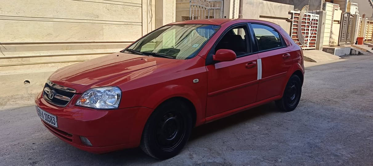 السلام عليكم زازوكي للبيع مديل 2007 سيارة كاملة كير اوتو مكينه 2000 رقم دولي ديالى صدر امامي خلفي تخم تاير كهربائيات كلهة شغالة تخم تاير جديد صبغ فقط 3 قطع عنواني ديالى بعقوبة السعر 52 للاستفسار ***********
