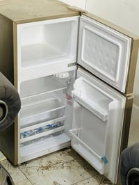 للبيع ثلاجة newal حالة ممتازة جداً — استخدام شهر بس!  ✅ تشتغل 100% بدو...