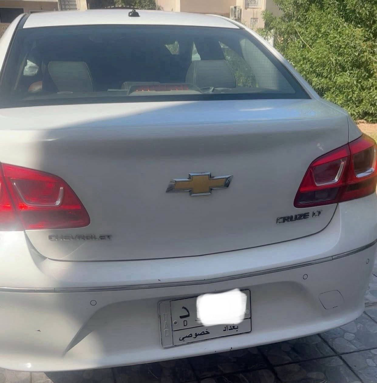 شوفر ليت كروز ٢٠١٦ خليجي شركة المنصور
بدون حادث 
طخطخات بسيطه بدون صبغ 
ماشيه ٦٤ الف كيلو
رقم بغداد
داخل جلد بلادي شاشه كبيره
مكاني بغداد حي القادسية
*********** 
السعر ١٠٥ ورقة وببه مجال بسيط
