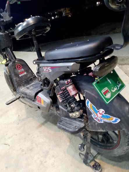 السلام عليكم
باسكل شحن للبيع 
نضافه فول 
مستخدم قليل 
بطاريات 4
سرعه 100
للستفسار 
***********
