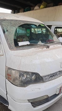 جنبي 14موصليه بسم مواطن  بدي شوف العين ودواخل مثل ما موضح بل فيديو ملا...