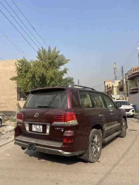 سلام عليكم 
لكزس 2014 فولل موصفات
لونن مرواني
سياره 2014 محدثه 2014
سياره بيهه قطعتين صبغغ فقطط باقي كفاله عامه حتهه دواخل سياره نضيفهه وجديده بمعنى كلمه
كشنات جلدد
كشنات كهرباء جميع كشنات 
تدفئه تبريد كشنات امامي
تدفئه كشنات خلفيي فقطط
مريي شفطط
شاشه كبيره كامره خلفي
فتحه
خزنن ميموري
فولل مواصفات ال اخير سياره حلوه كاعدهه كلشش سياره 
عليه رقمم رباعيي مكرر مميز
السعر 365$ بيه مجال
مكان السيديه
رقمم هاتف ***********
