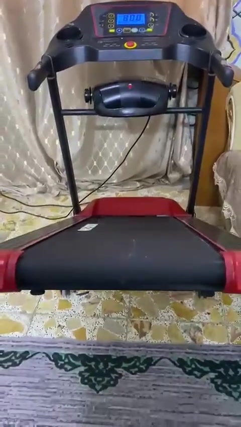 بايسكل🚲🛵 +جهاز جري نوعيه ممتازه للبيع 
للاستفسار رقم الهاتف :***********
