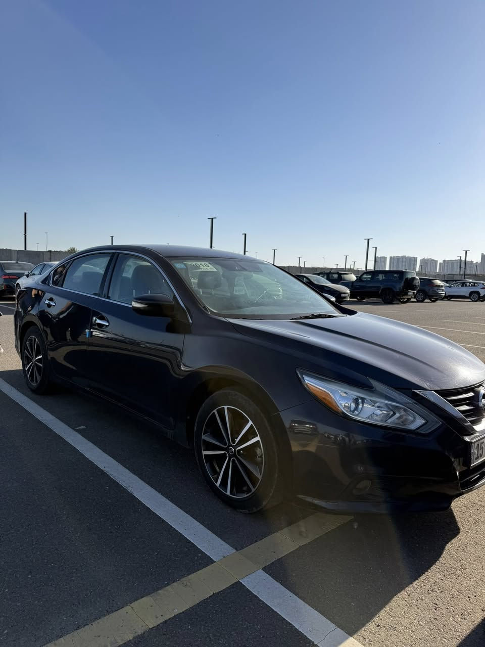 التيما 2018 SL اعلى فئه فول مواصفات عدا الفتحه
رادار امامي 

رادار جانبي 

اشاير بالمري

تشغيل عن بعد

اوتو بريك 

لون نيلي 

كشانه كهرباء 

كشانه تدفئه

حادث امريكا بارد فقط 

بالعراق جاملغ خلفي فقط 

السعر 122بي مجال

مكان السياره بغداد/ فلوج

واتس او اتصال ***********
