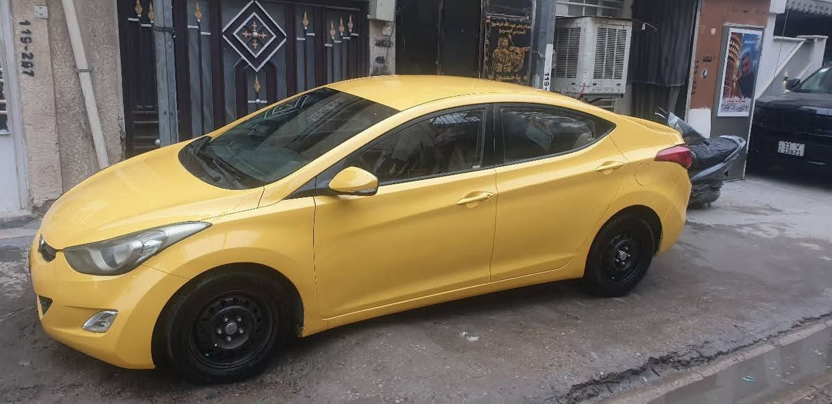 هونداي النتره 2013
السعر 95 خليجي خليجي  كشره جديد ترايه حلو سحبه يخبل محرك 1600 ترايه كلش قوي مابيه نقص مكاني بغداد الحريه
*********** بي واتساب
