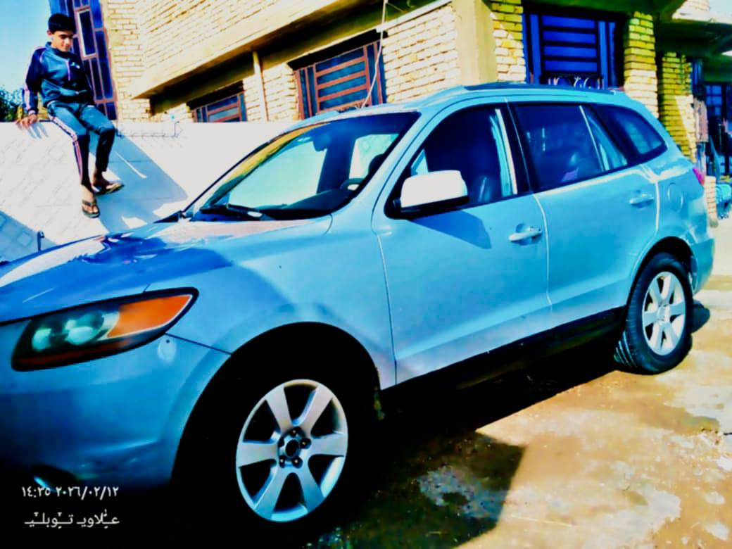 سياره سنتافي موديل 2007 سته سلندر محرك 2700 وارد امريكي سنويه محدثه 2030بيه باب وجاملغ الخلفيات جاردات بيه ونه خفيفه بلكير للتواصل ***********
